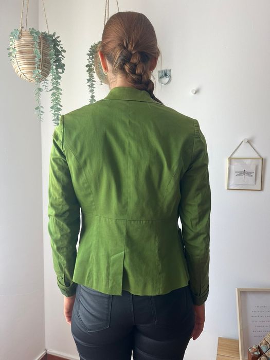 Blazer verde vibrante n⁰ M Stradivarius