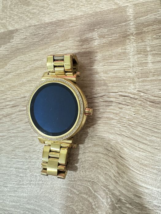 Смарт-часы Michael Kors Rose Gold Sofie
