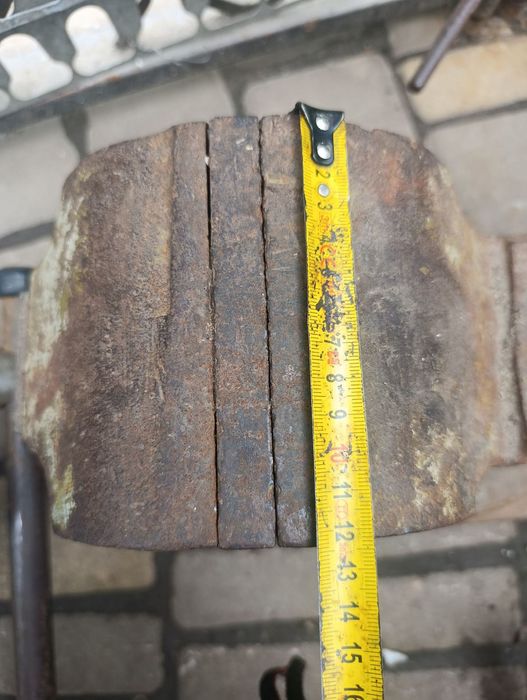 Продам тиски  слесарные