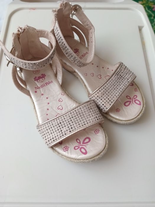 Дитячі босоножки