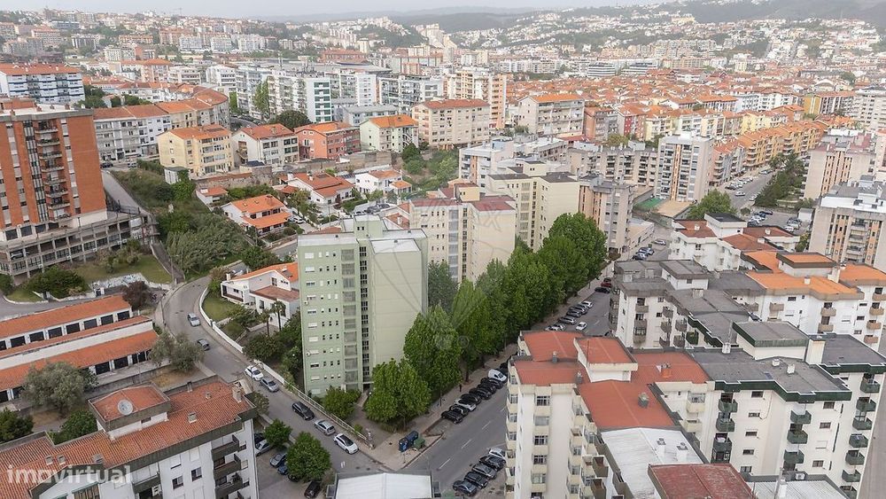 Apartamento T4 à venda em Coimbra  Santo António dos Olivais