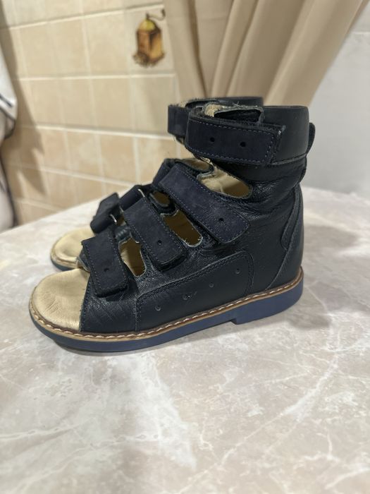 Дитяче ортопедичне взуття 25 розмір