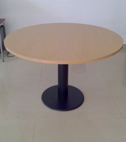 Mesa Redonda para Sala de Reunião 1100x750mm Melamina (Nova)