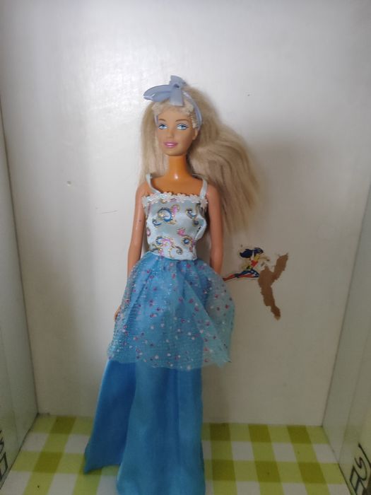 Várias Bonecas Barbies originais