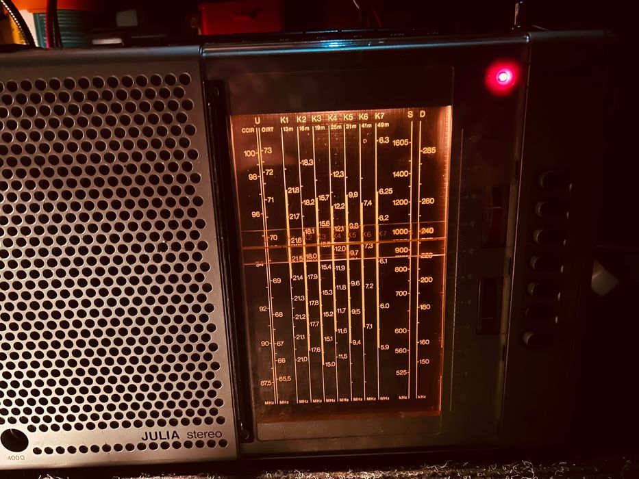 Julia Unitra Eltra, radio stero z PRL