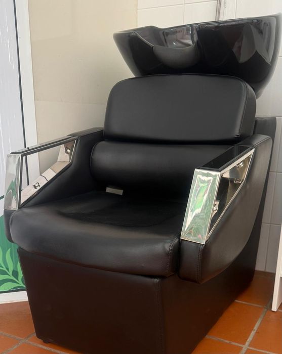 Equipamentos profissionais de cabeleireiro (como novos, pack/separado)