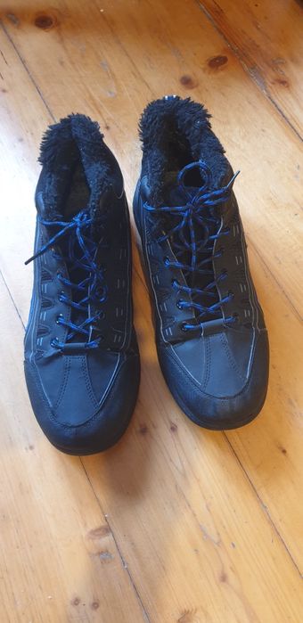 Buty sportowe ocieplane