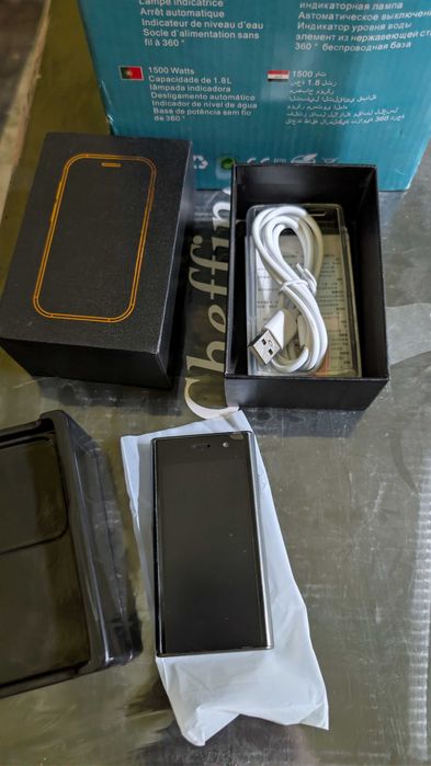 Mini smartfon zielony