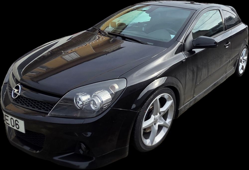 Opel Astra H GTC 1.9 150 CV 2Lugares