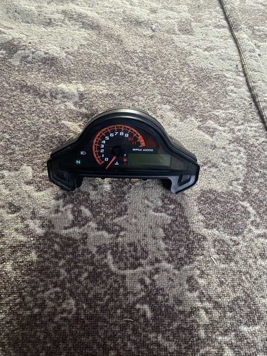 Приборна панель кп 200 ідеальний стан!