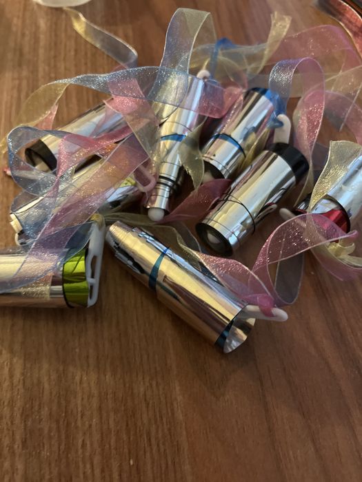 Varinha magica varias cores a partir de 20