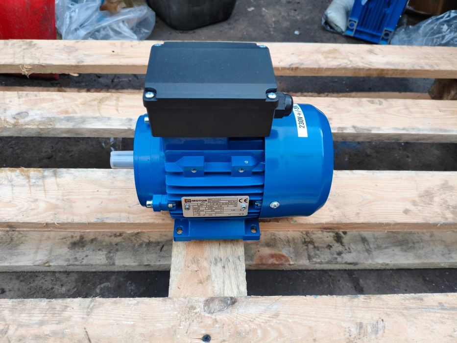 Silnik elektryczny Jednofazowy 230V Łapowy 0,55kw