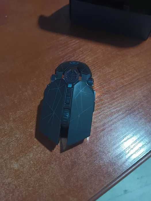 Bezprzewodowa mysz z możliwością ładowania - bateria 400mAh regul.DPI