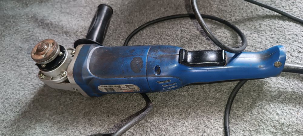 Болгарка Витязь на 1100 ват.