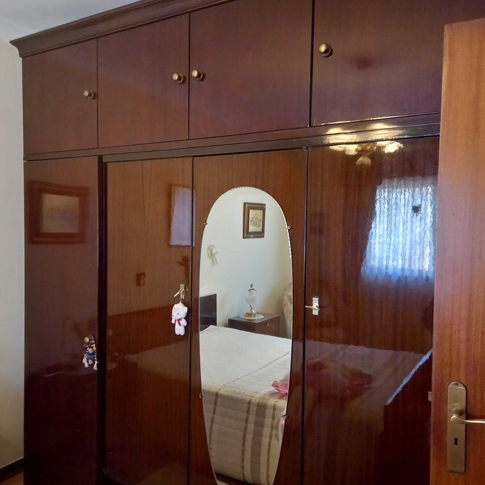 Mobília de quarto antiga colchão incluído