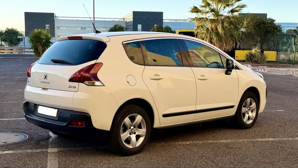 Peugeot 3008 BlueHdi 1.6 120cv Style