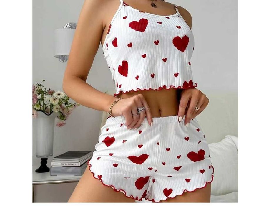 piżama damska  dwuczęściowa nowa w serduszka nowa/M-L[01]