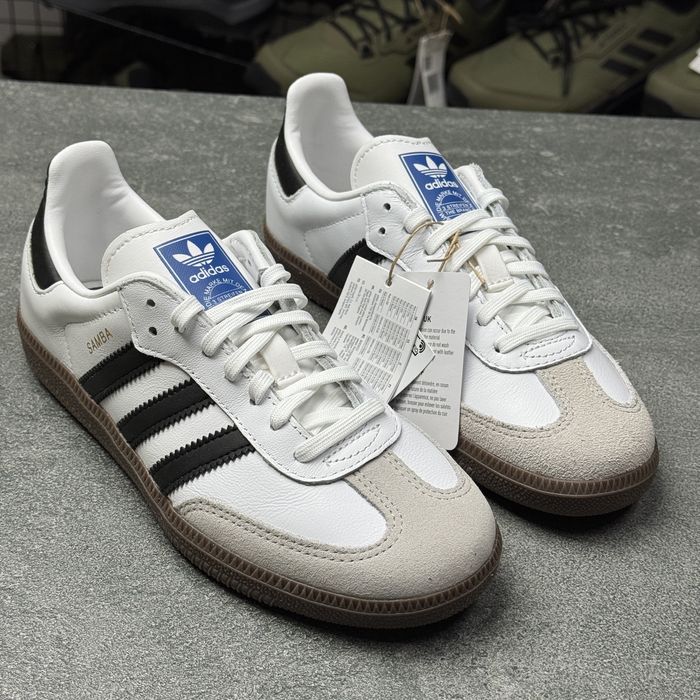 35р.ОРИГІНАЛ 100% Кеди кросівки білі шкіра адідас Adidas Samba IE3677