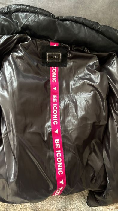 Plaszcz zimowy Guess