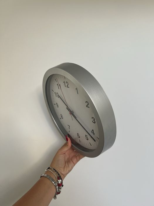 Relogio ikea prateado