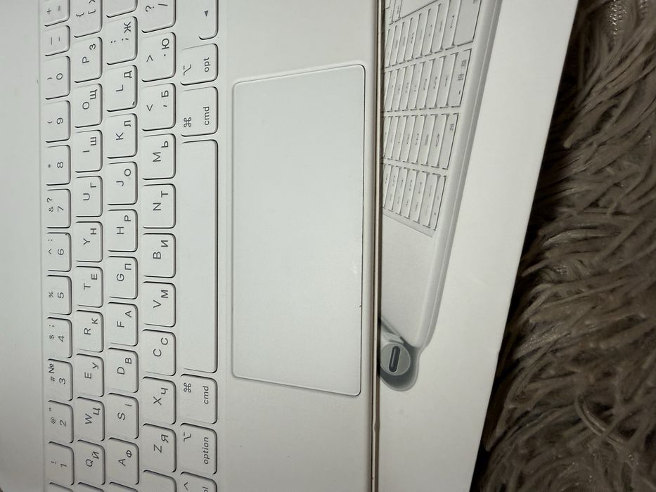 Apple клавиатура