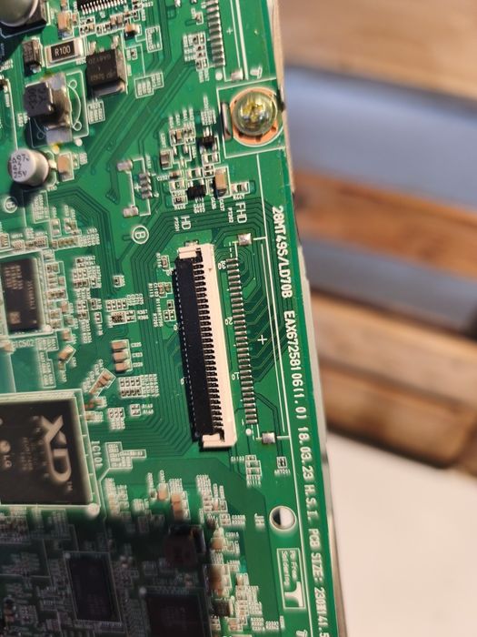 Bord TV  completa com culunas