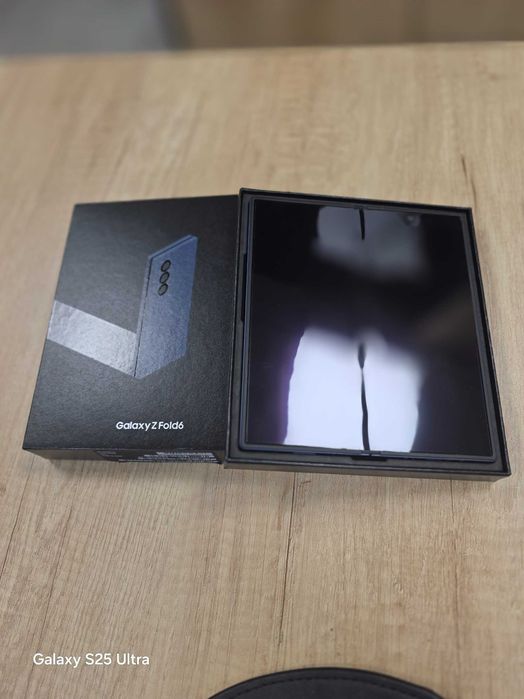 Samsung Galaxy  Z Fold 6