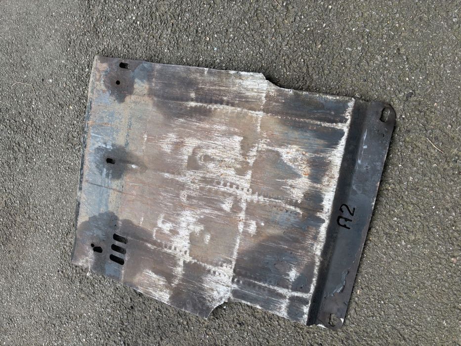 Металевий захист двигуна  VW Golf 4, Bora Skoda Octavia