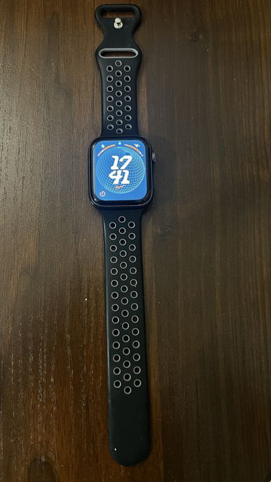 Apple Watch series 7, - 45mm