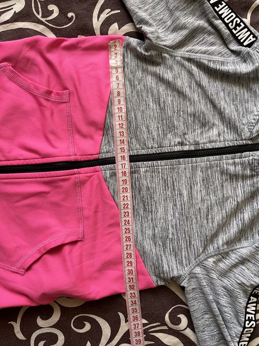 Спортивна кофта  H&M sport 110-116 на дівчинку 4-6років кофта на замку
