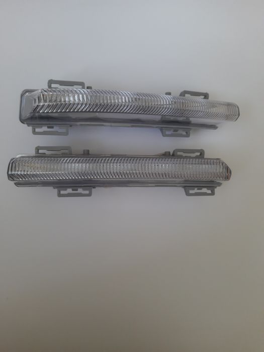 A2049068900 A2049069000 DRL ходовые огни Mercedes w204 w212 w207