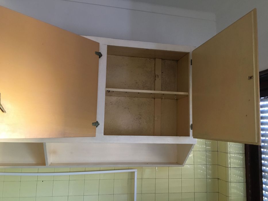 Armário  antigo cozinha