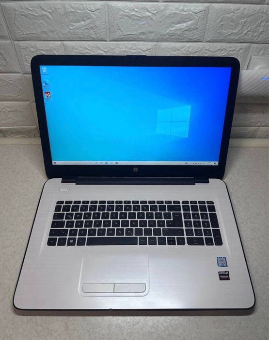Ігровий ноутубк Hp 17-x022ng