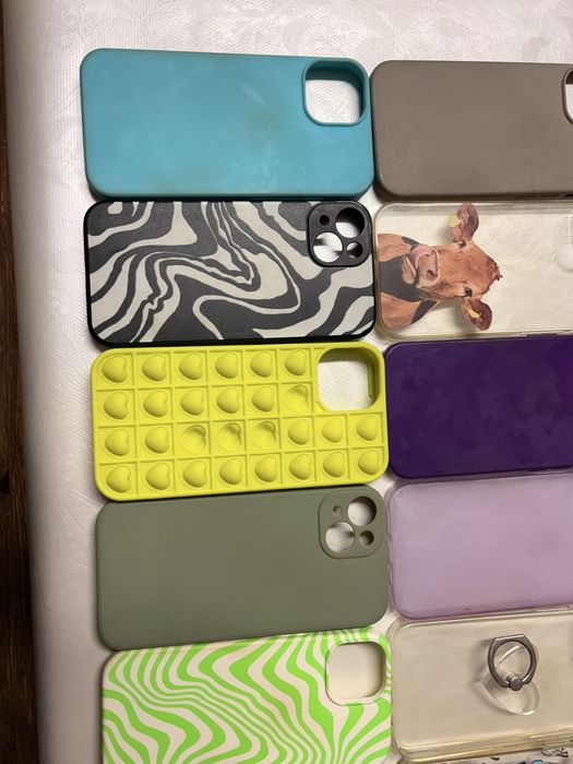 22 capas iphone 13
