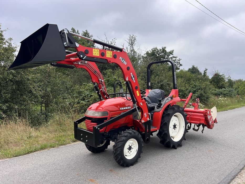 Mini Traktor Yanmar AF180 nowy Ladowacz Glebogryzarka 4x4 Transport