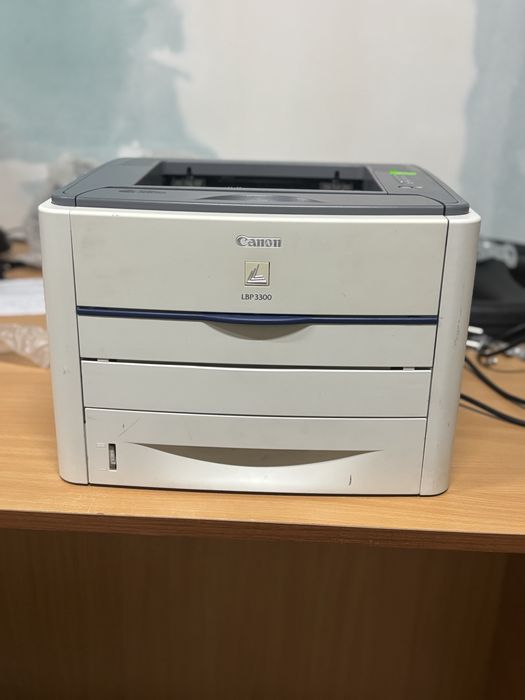Canon LBP3300 – лазерний принтер A4, катридж у подарунок