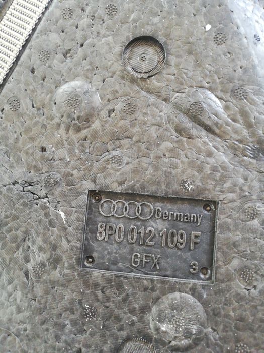 Wytłoczka bagażnika wypełnienie styropian wraz z wyposażeniem