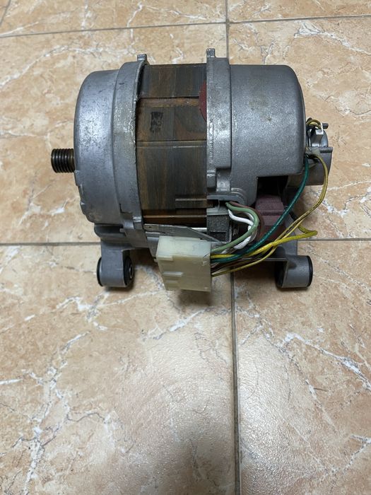 Двигун для пралки Zanussi, Indezit, Electrolux, Ardo. Whihrpool