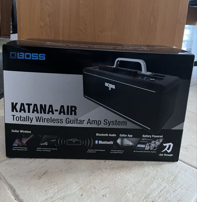 OKAZJA BOSS Katana-Air, Nowa, Gwarancja!