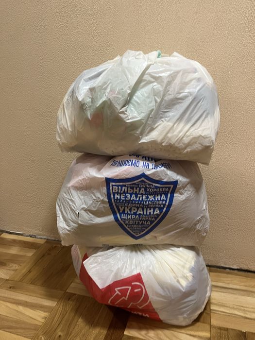 Отдам детские вещи на девочку от 1 года до 2