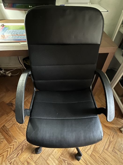 Conj. Secretaria e cadeira eacritorio