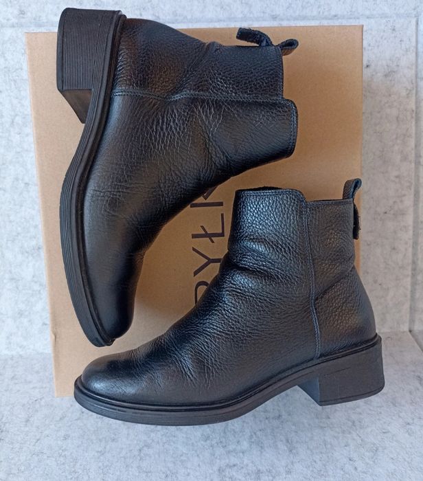 Ryłko botki, sztyblety rozm. 37