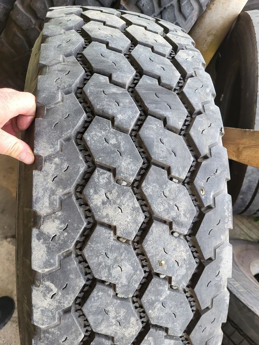 Шина 365 80r20 Bridgestone