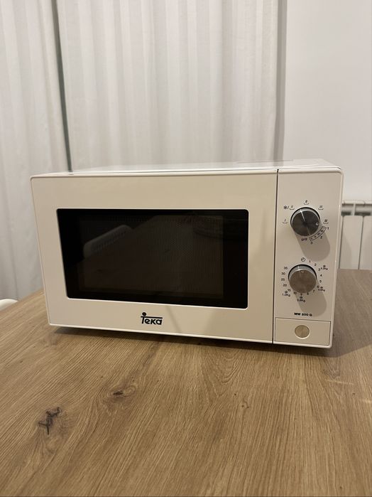 Microondas Teka 20L