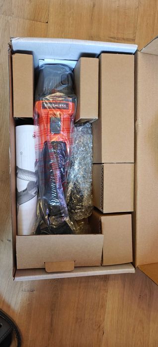 Szlifierka kątowa akumulatorowa nowa