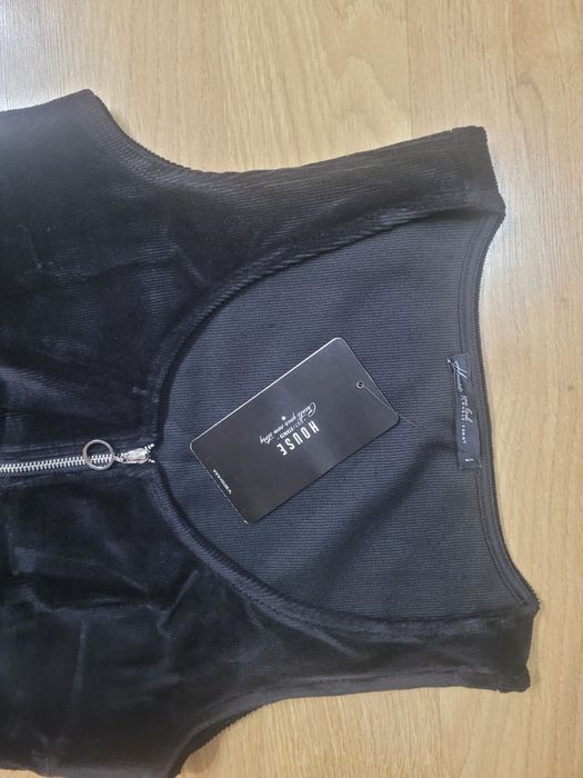 Czarna sukienka z suwakiem S i XS, midi, sexy