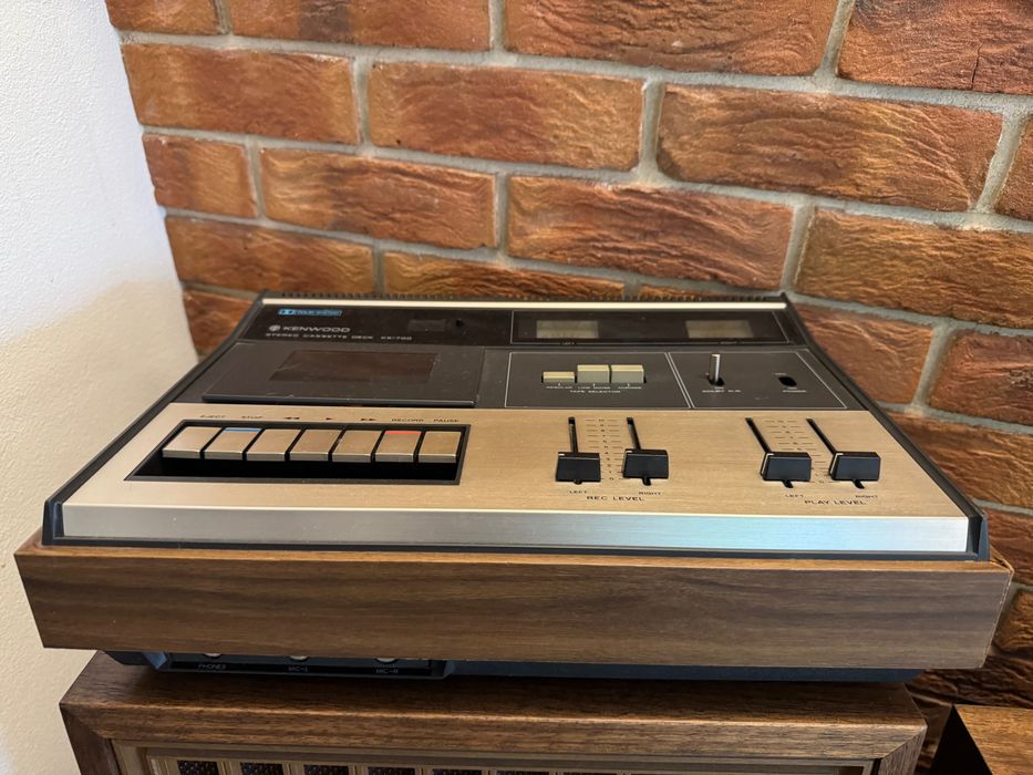 Magnetofon Kenwood Kx-700