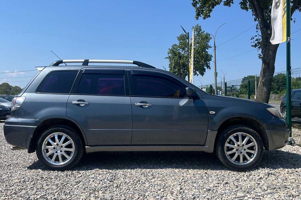 Mitsubishi Outlander 2004
