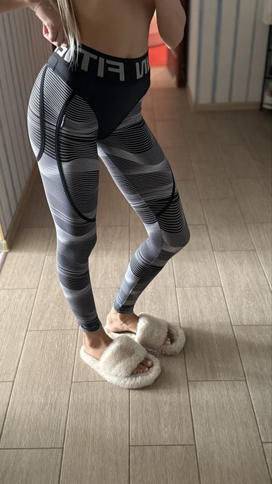Лосини fitrun нові у смужку