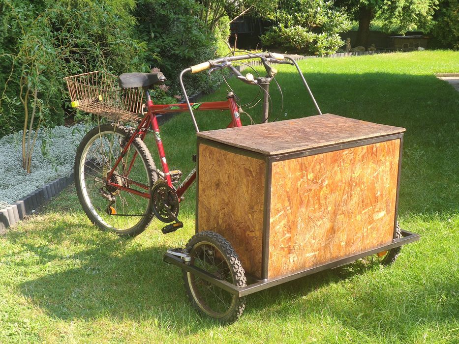 Riksza pielgrzymkowo-transportowa do transportu nagłośnienia